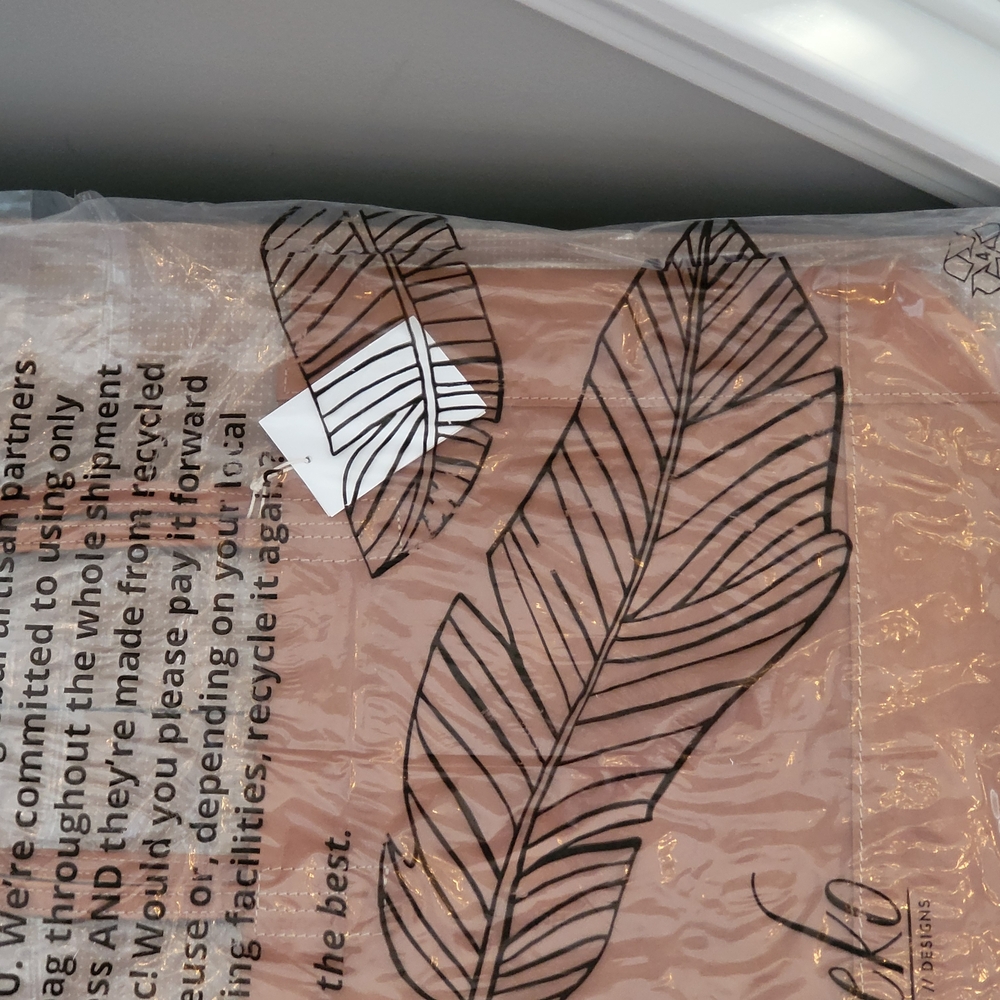 Brown Feather Print Packaging